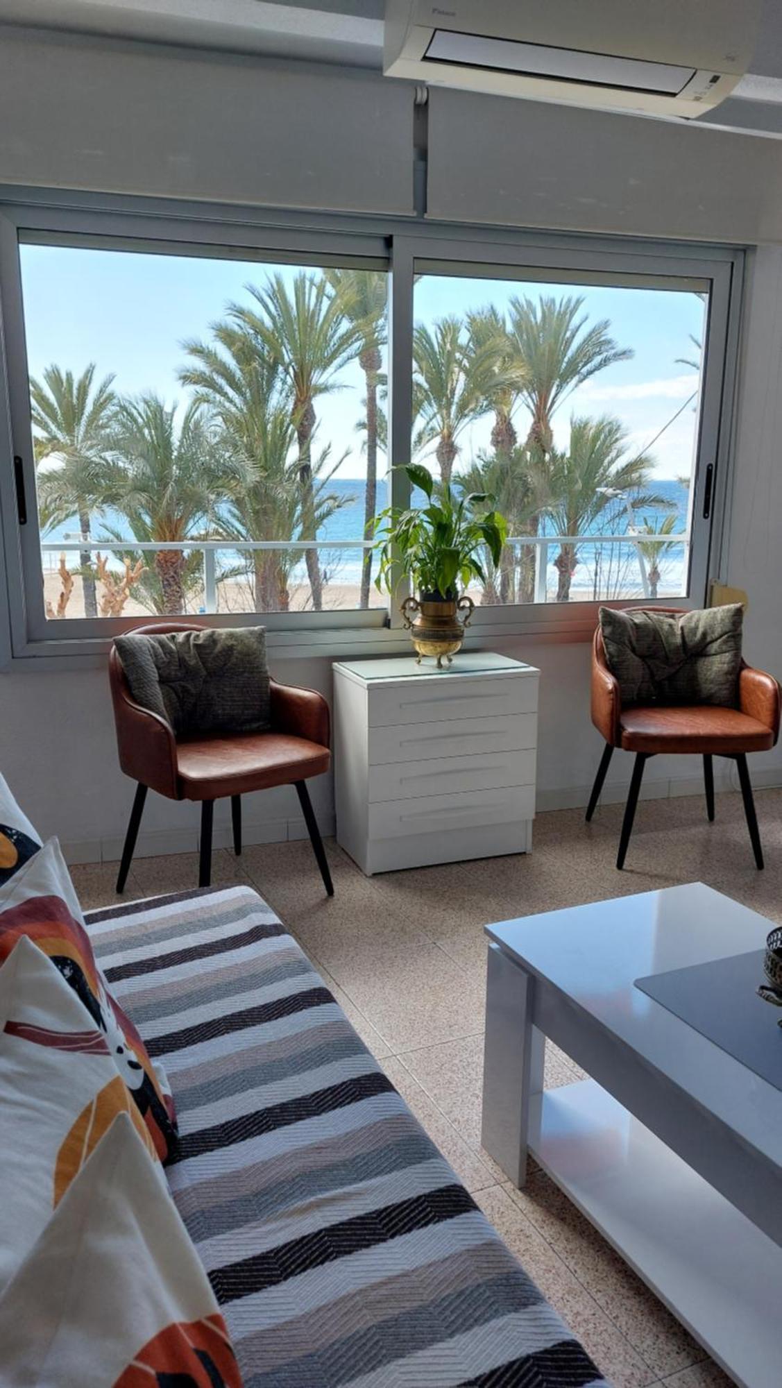 Altavista Apartment เบนิดอร์ม ภายนอก รูปภาพ