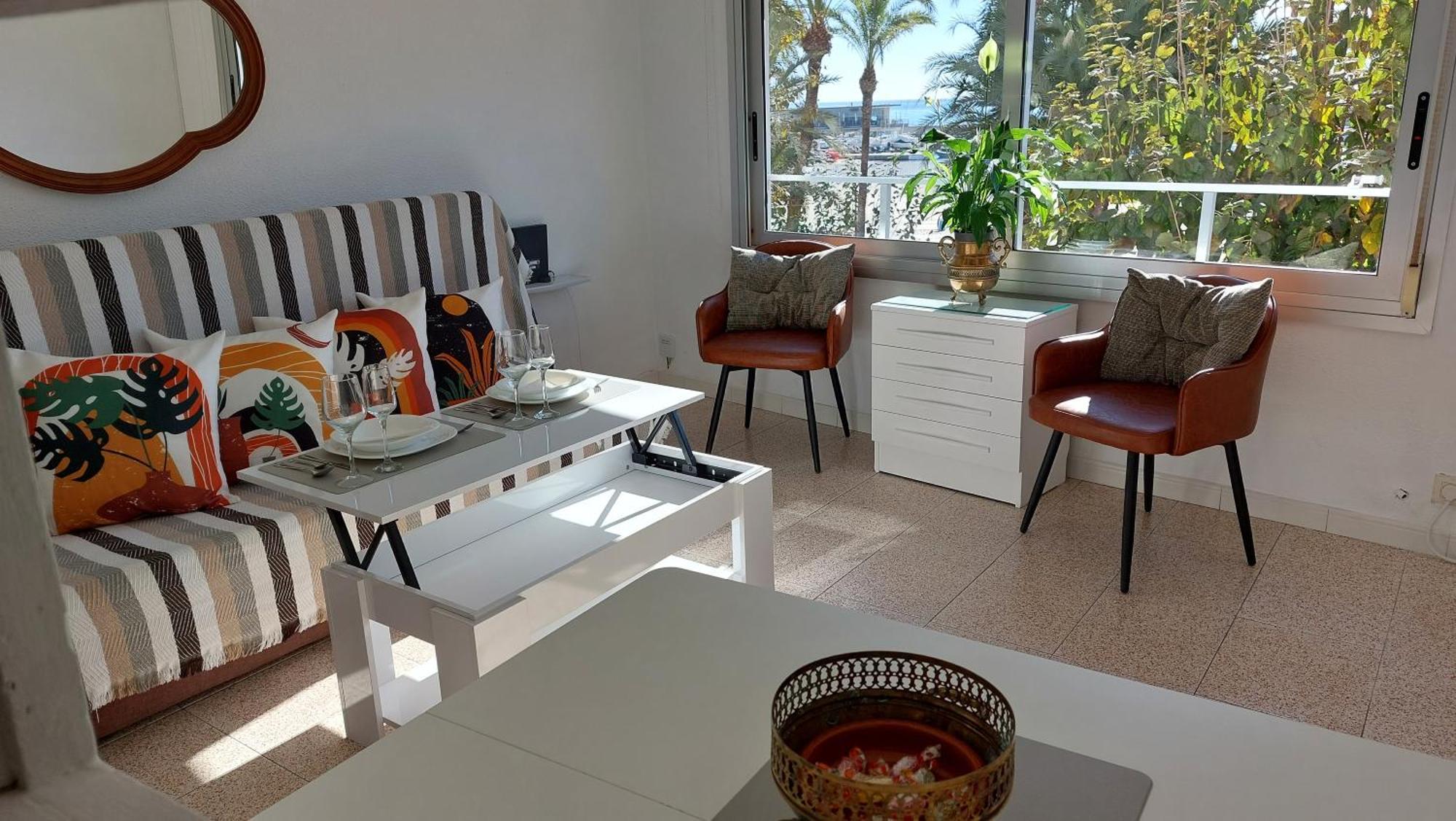 Altavista Apartment เบนิดอร์ม ภายนอก รูปภาพ